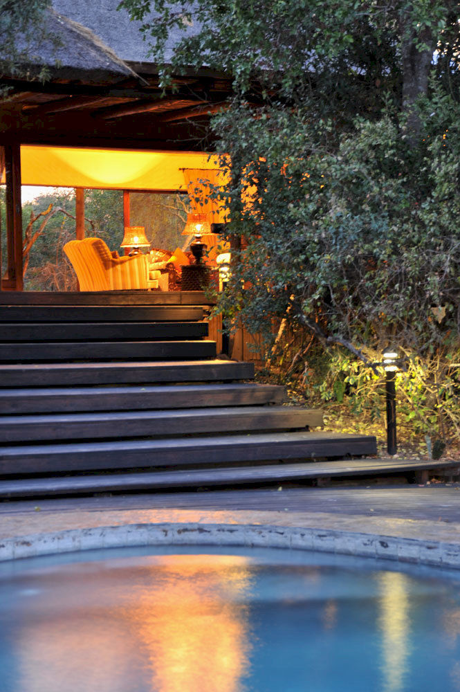 Waterbuck Game Lodge Thornybush Game Reserve Bagian luar foto